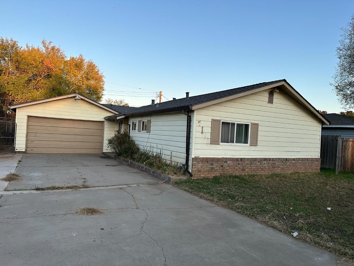 7110 Front St, Rio Linda, CA 95673 Zillow