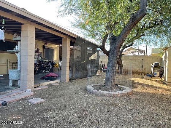 4th image of 7506 N 60th Ave