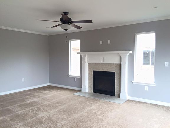5th image of 4842 Skylark Dr