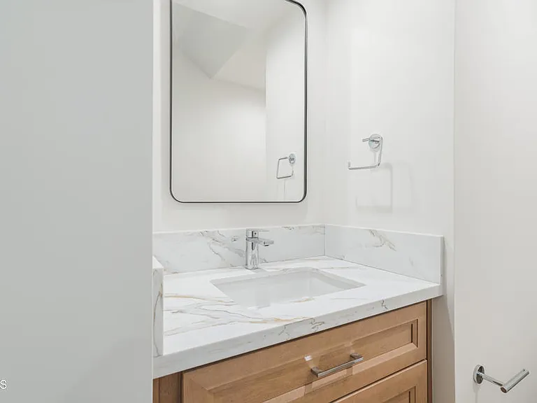 2821 Los Robles Rd — Photo 22