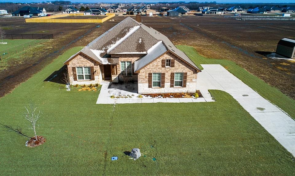 1st image of 2312 Bourland Dr