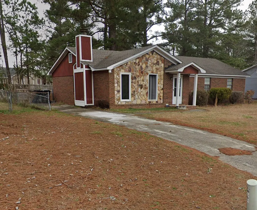4 bed, 1569 sqft, $1,600 — Photo 2