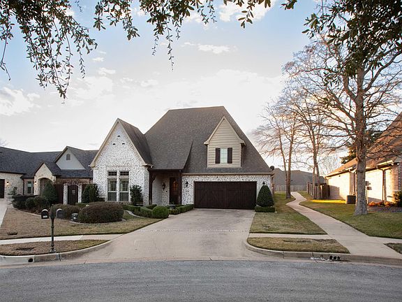 3rd image of 2238 Thornwood