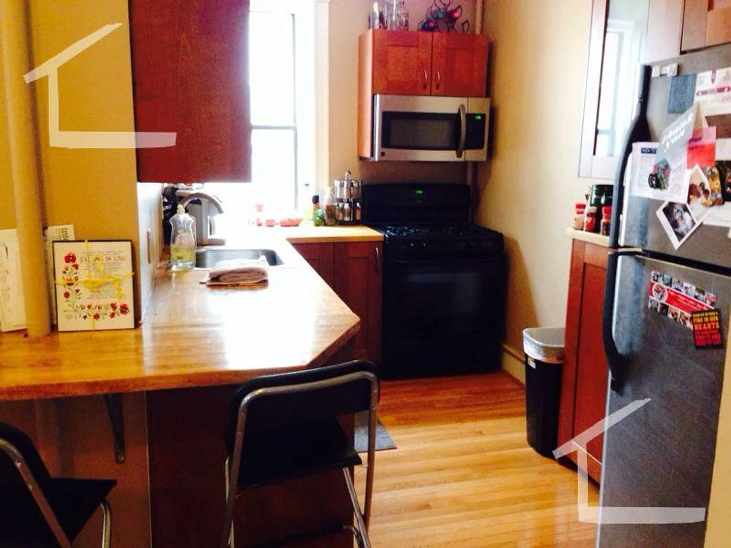 Nicely Renovated Unit in Brighton. Steps from the T Stop, Heat, Hot Water Included — Photo 2