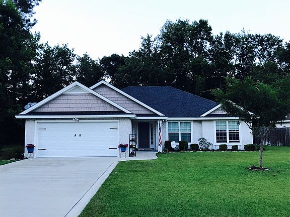 5th image of 130 Amber Mill Cir