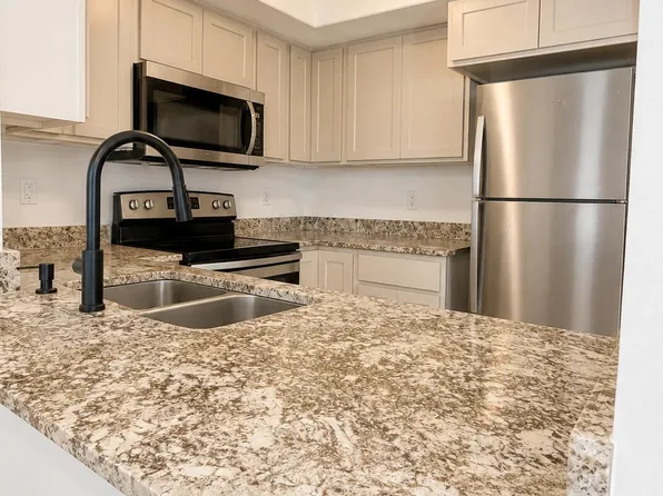 7515 N 47TH Lane, Glendale, AZ 85301