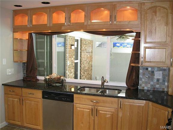 4th image of 1501 Barkwood Dr