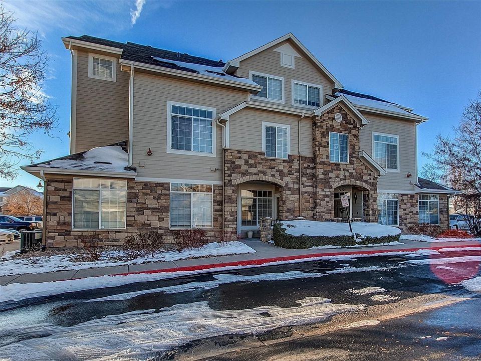 Bottom level condo with front patio