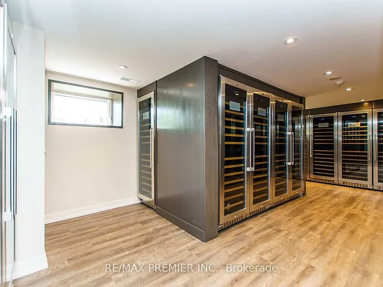 10360 Islington Ave #212 — Photo 12