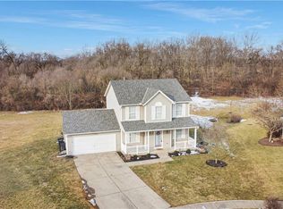 2003 Macintosh Ln, Middletown, OH 45044