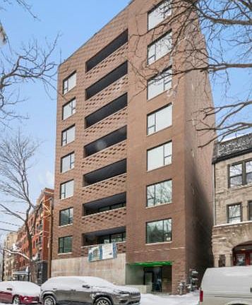 4th image of 521 W Arlington Pl #802