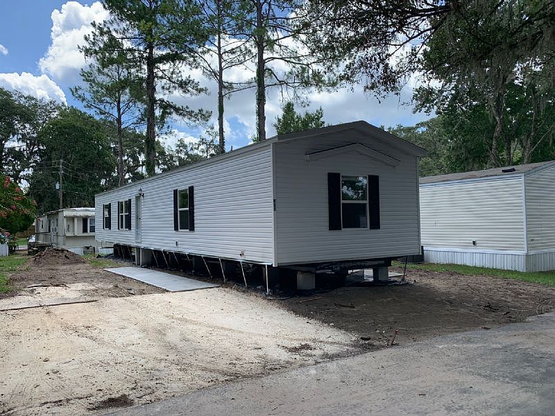 2nd image of 4000 SW 47th St Lot F11