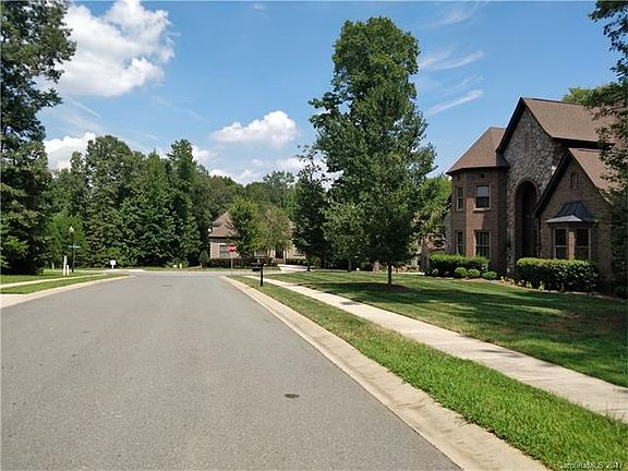 5th image of 1406 Becklow Ct #8