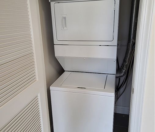 5th image of 6817 Polk St #304