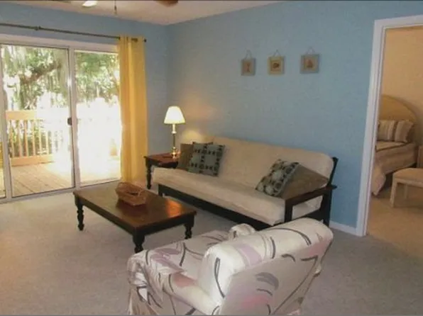 330 Sea Cloud Cir, Edisto Island, SC 29438