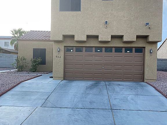 3rd image of 864 Marion Dr