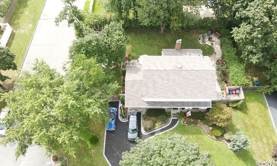 1st image of 64 Oneida Ave