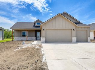 5412 N Toben Ct, Wichita, KS 67226