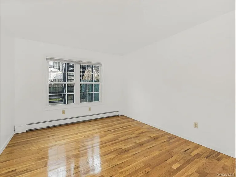 2169 Davidson Ave #1 — Photo 5