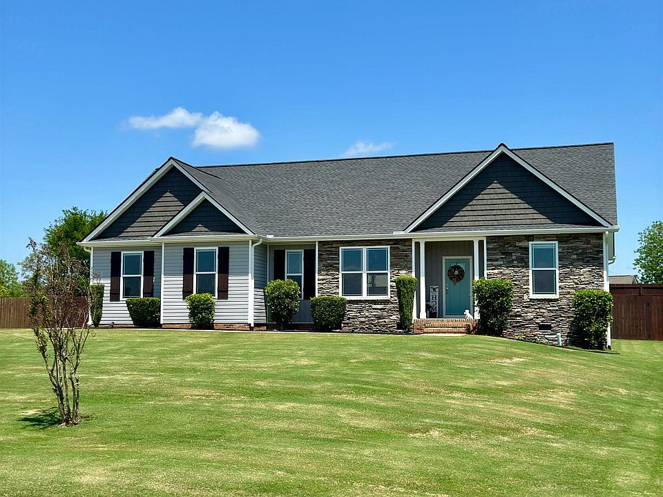 1st image of 319 Terra Plains Dr