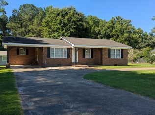 704 Crockers Nub Rd, Middlesex, NC 27557