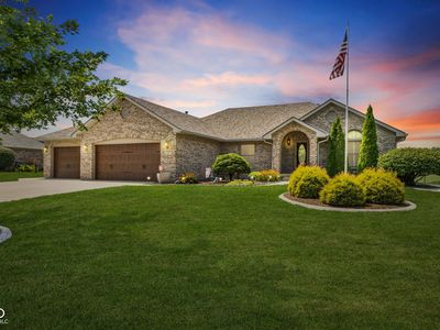 3376 S Applegate Dr, New Palestine, IN, 46163