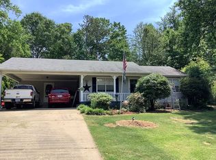 207 Shallowford Dr, Gainesville, GA