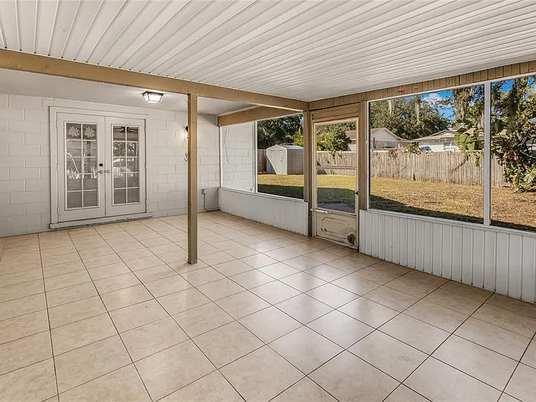 2707 Lakewood Ln — Photo 19