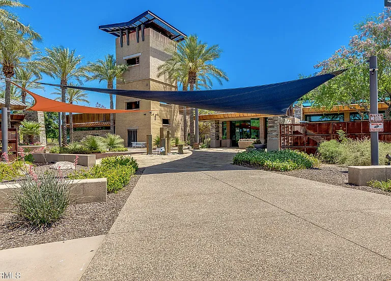 12703 W Milton Dr — Photo 14