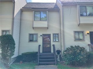 560 Yale Ave #211, Meriden, CT 06450
