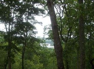 3 Chatuge Hts, Hayesville, NC 28904