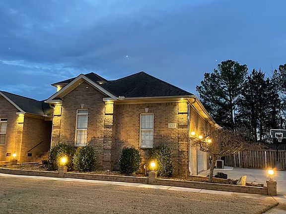 2nd image of 123 Huston Ct