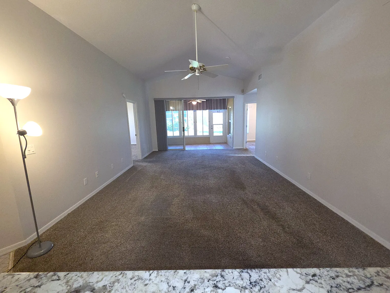 3 bed, 1597 sqft, $1,950 — Photo 3