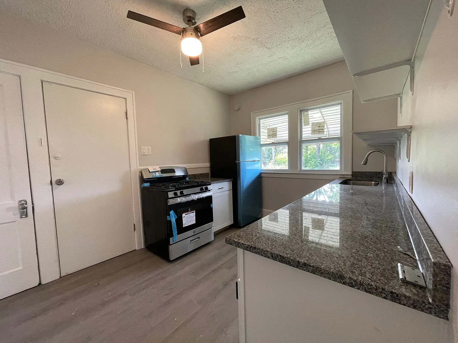 Calvert Duplex (The Shirley) — Photo 1