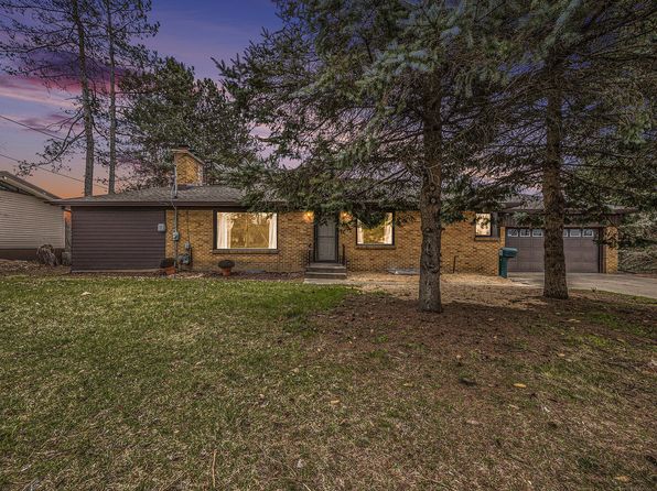 2426 Leonard St NE, Grand Rapids, MI 49505