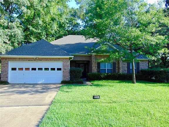 2nd image of 1517 Tanglewood Dr W