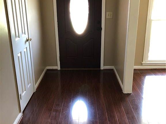 4th image of 6101 Dunwoody Ct