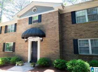871 Vestavia Villa Ct APT B, Vestavia, AL 35226