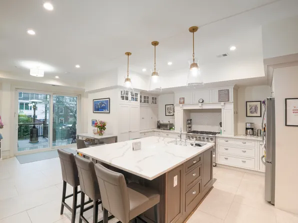 1820 Park Rd NW, Washington, DC 20010