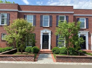 84 South Ave, New Canaan, CT 06840