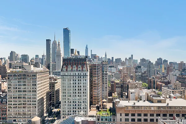 Rented by One Irving Place Realty | media 7