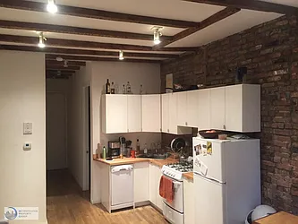 Rented by Metropolitan Property Group