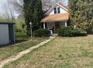 409 N Cherry St, Shoshone, ID 83352