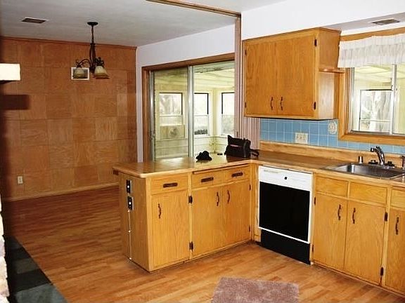 5th image of 8659 N Kildeer Ct