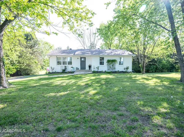 5715 Dove Lake Rd, Jefferson City, MO 65101