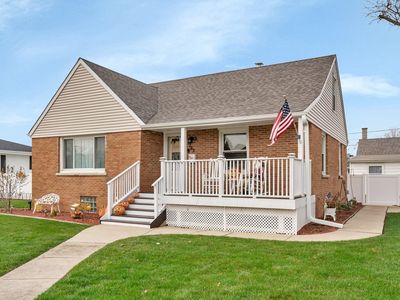 1723 Nicholson St, Crest Hill, IL, 60403