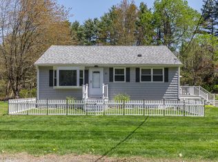 14 Orchard Rd, Wells, ME 04090
