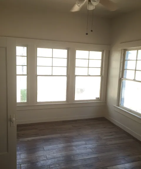 627 N Euclid Ave #1 — Photo 2