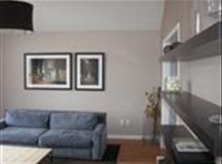 9950 Maginot Cir, Saint John, IN 46373