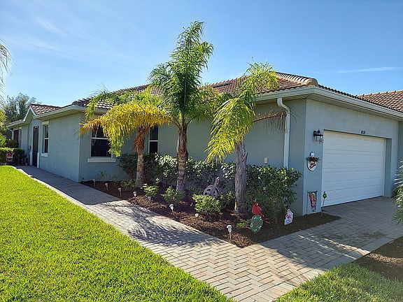 2nd image of 10324 Prato Dr